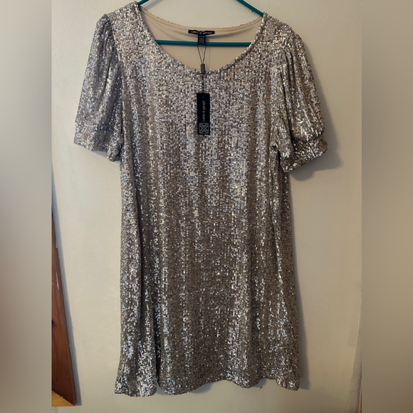 cable and gauge sequin dress NWT Cable & Gauge black sequin mini shift dress size Large